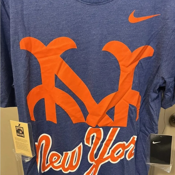 New York Mets Nike Cooperstown Collection Logo Tri-Blend T-Shirt (M) - Picture 2 of 4